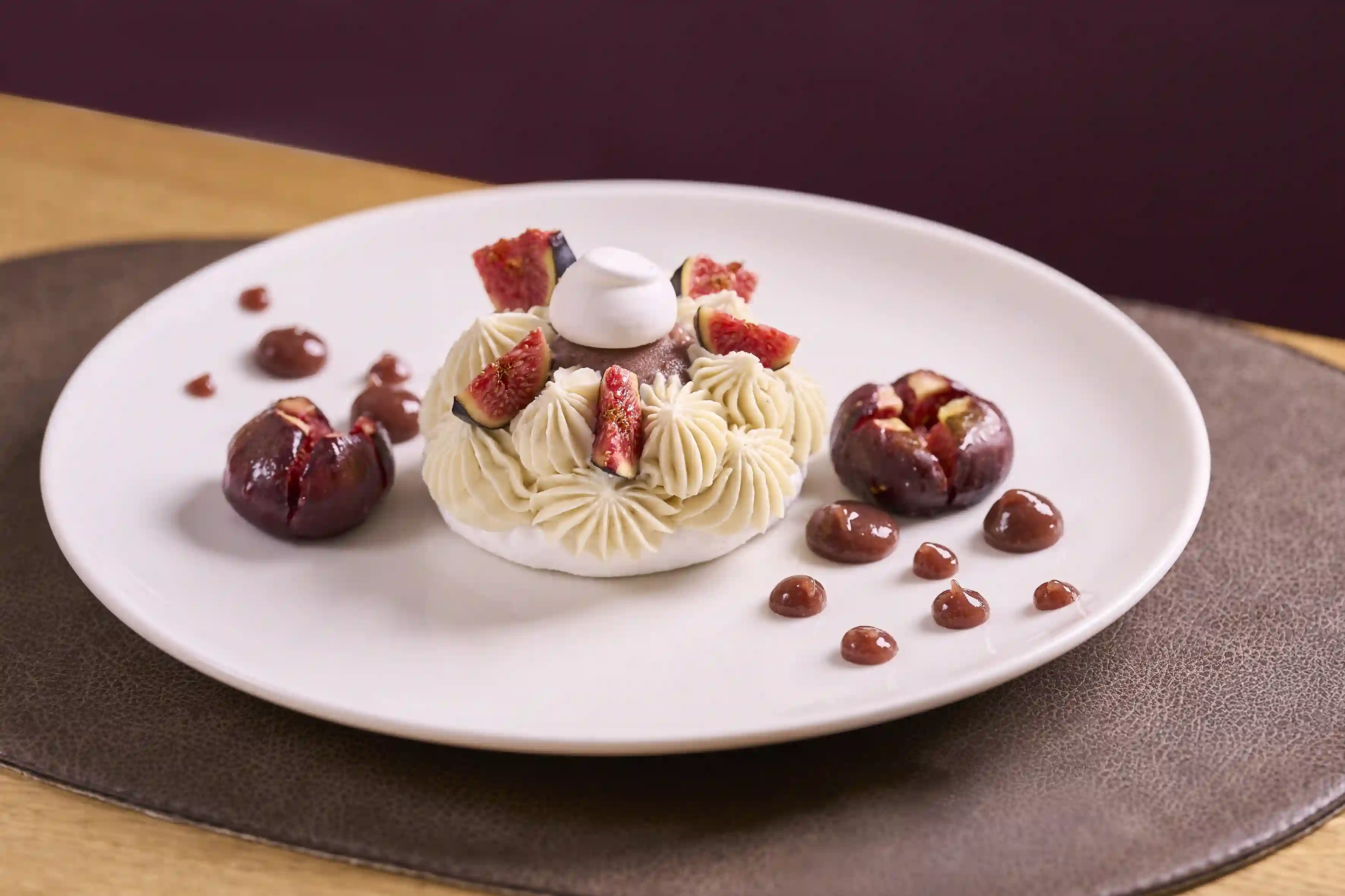 Dessert gourmand aux figues et crème de marron pour terminer votre repas